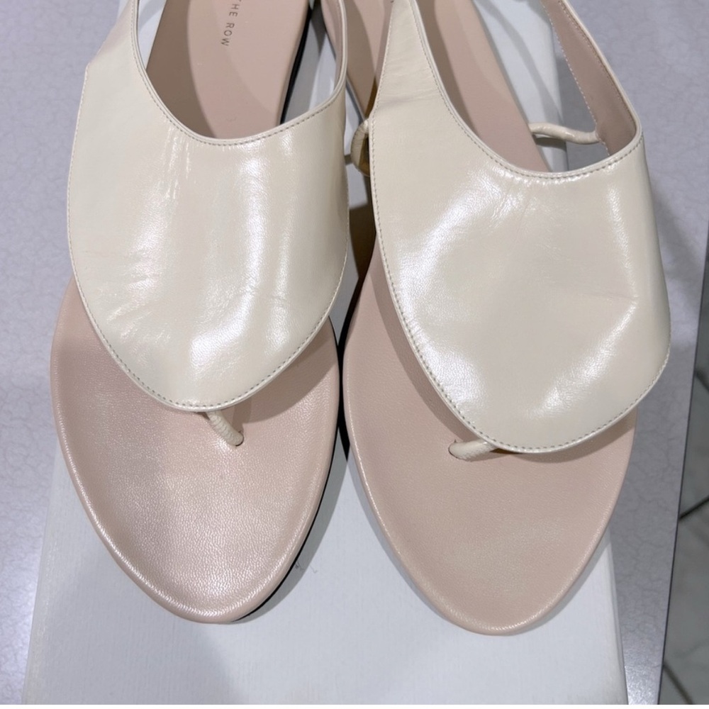 Row Ravello Thing Sandal - Picture 2 of 5